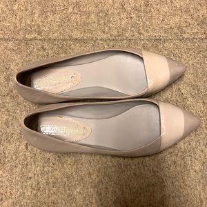 BANANA REPUBLIC BLACK FLATS SIZE 6.5